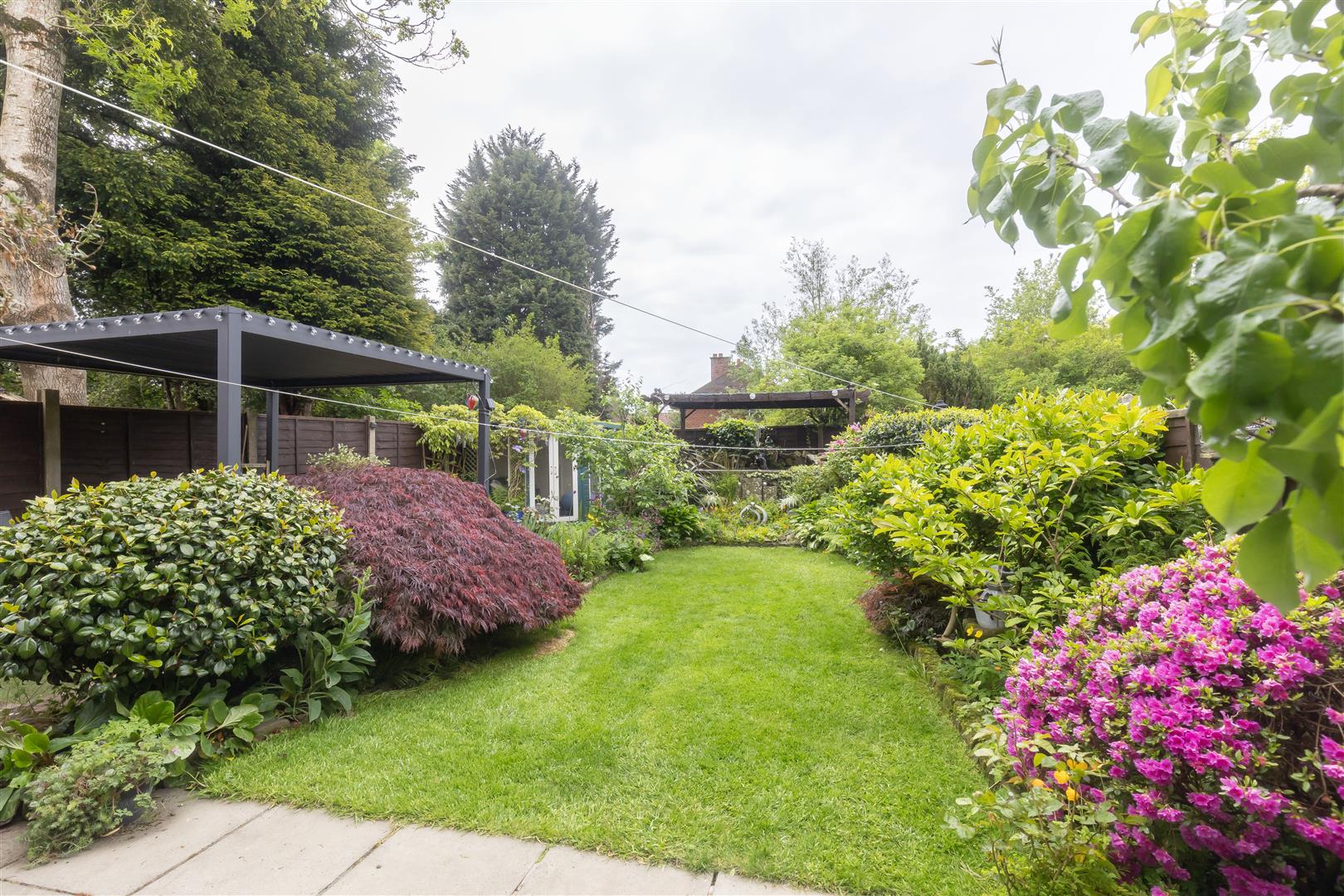 5 bed property in Plodder Lane, Bolton